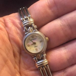 Armitron Now watch R20